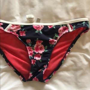 ⚡️Worn once bikini bottom
